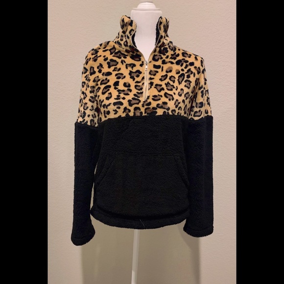 Leopard Print Pullover - S - Picture 1 of 2